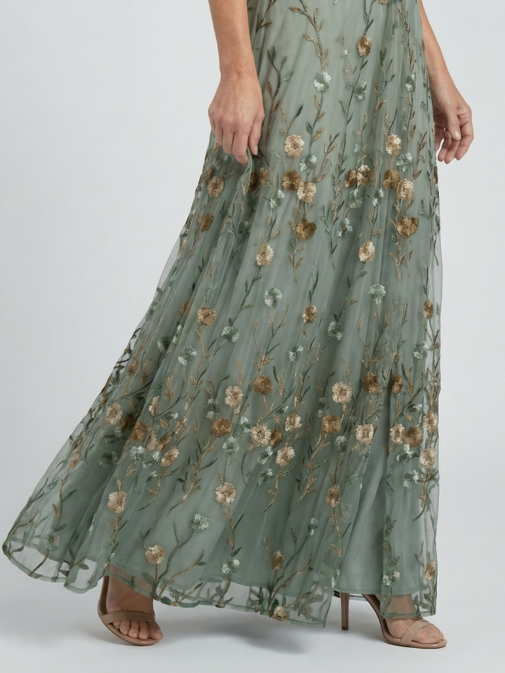 Selora Halter Maxi Dress
